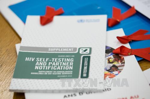 Hướng dẫn về xét nghiệm HIV của WHO. Ảnh: THX/TTXVN