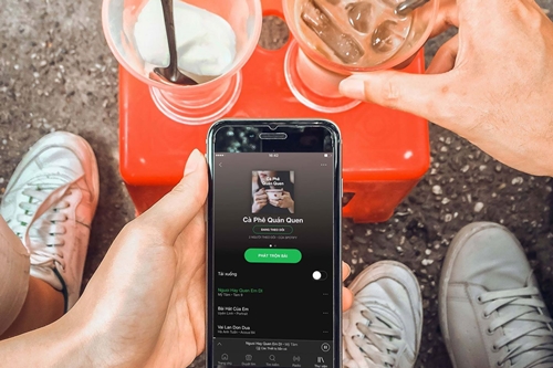 Spotify muốn thay đổi thói quen nghe nhạc của người Việt thông qua các play-list.