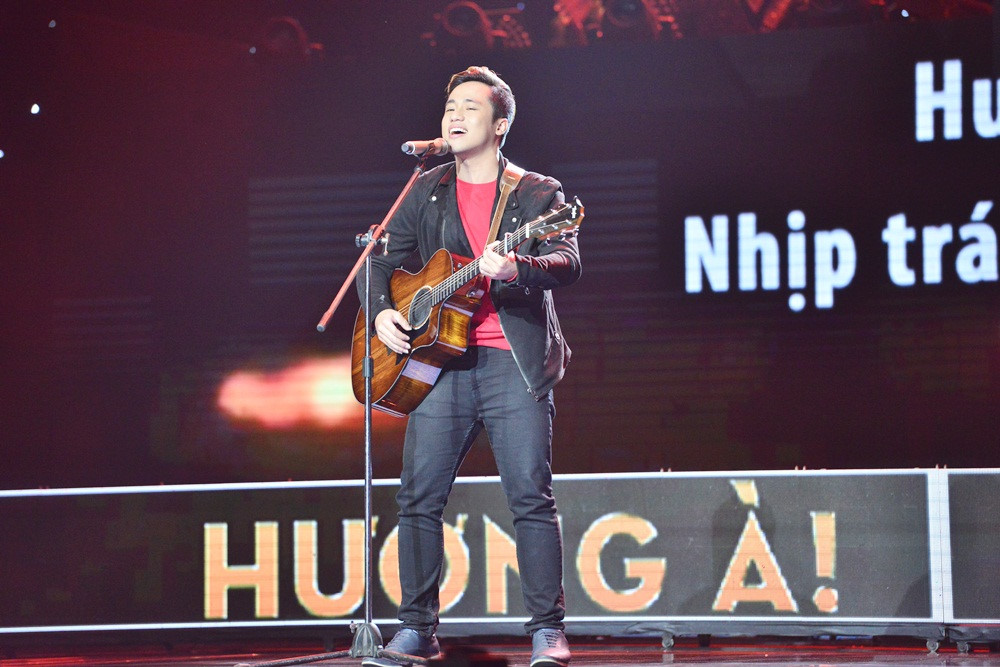  Nguyễn Đình Khương trên sân khấu Sing My Song.
