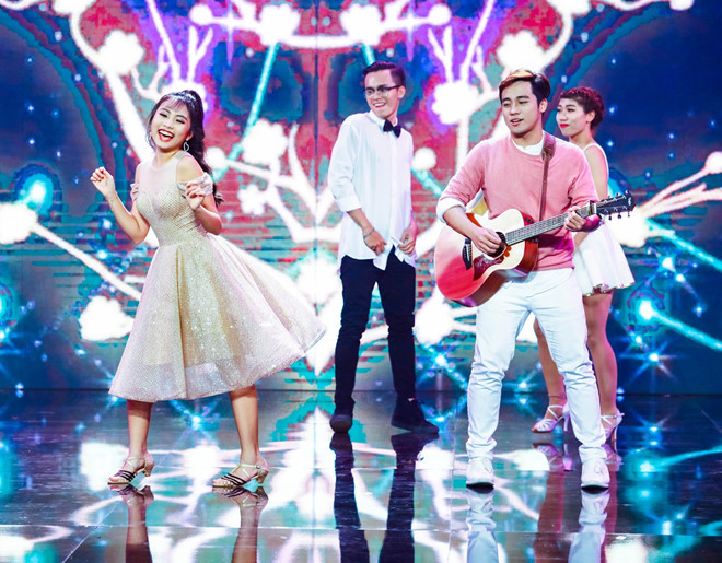  Giọng ca trẻ có dịp song ca cùng Phương Mỹ Chi trong đêm nhạc của Quang Lê.