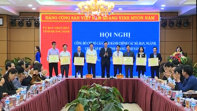 TP Hạ Long và Sở Xây dựng giành vị trí quán quân CCHC năm 2017