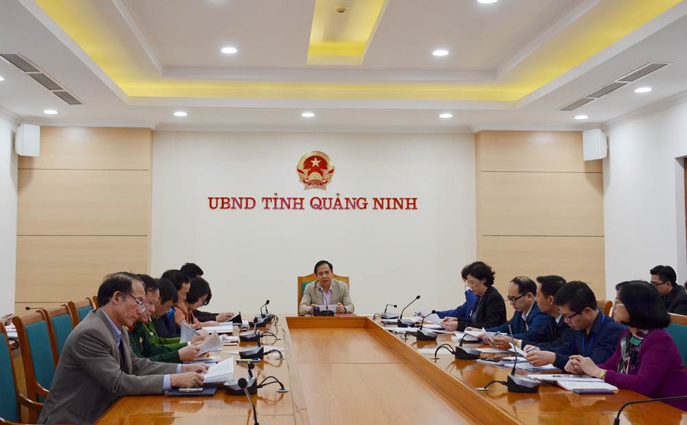 Đồng chí Đặng Huy Hậu, Phó Chủ tịch Thường trực UBND tỉnh phát biểu chỉ đạo