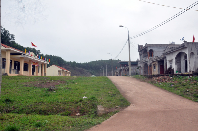 khu dân cư tập trung di dân ra khỏi vùng sạt lở xã Quảng An (Đầm Hà).