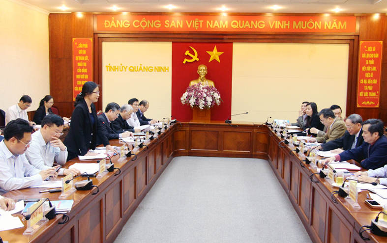 Đoàn công tác của Ban Dân vận Trung ương àm việc với tỉnh Quảng Ninh về việc thực hiện Chỉ thị số 43-CT/TW của Ban Bí thư Trung ương Đảng. 