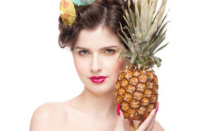Nước dứa có tác dụng với da nhờ giầu vitamin C