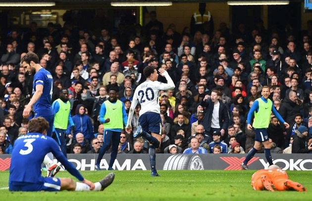 Chelsea nhận trận thua muối mặt trước Tottenham.