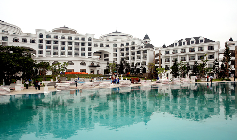 Khu nghỉ dưỡng khách sạn cao cấp Vinpearl Hạ Long - một trong các điểm nhấn mới của du lịch Quảng Ninh, được hoàn thành, đưa vào sử dụng trong năm 2015. Ảnh Đỗ Phương