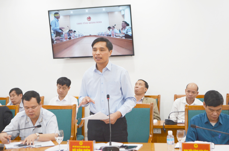 Đồng chí Vũ Văn Diện, Phó Chủ tịch UBND tỉnh khẳng định tỉnh kiên quyết, kiên trì, sát dân nhưng không thỏa hiệp; không bỏ sót quy trình và không làm thay nhiệm vụ.