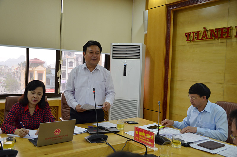 Đồng chí Nguyễn Đức Thành, Phó Chủ tịch HĐND tỉnh phát biểu tại buổi làm việc.