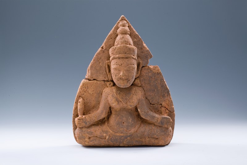 Phù điêu thần Laksmi - thuộc nền văn hóa Champa (192-1471)