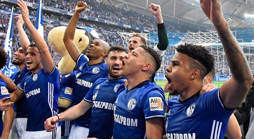 Schalke cầm chắc vé đi Champions League. Ảnh: AP.