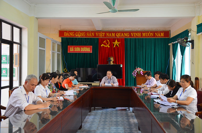 Đảng ủy xã Sơn Dương, huyện Hoành Bồ họp triển khai Chỉ thị 05 về học và làm theo gương Bác