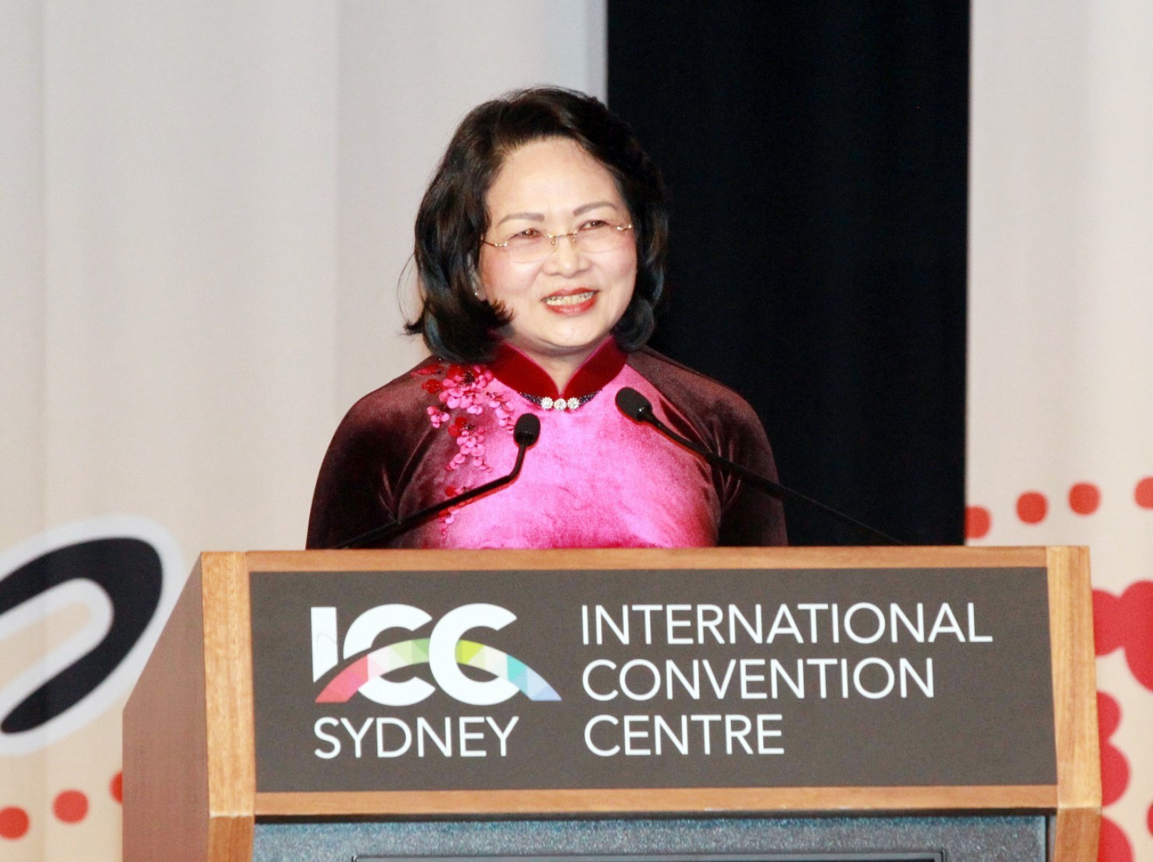 Phó Chủ tịch nước Đặng Thị Ngọc Thịnh phát biểu tại Hội nghị Thượng đỉnh Phụ nữ Toàn cầu 2018