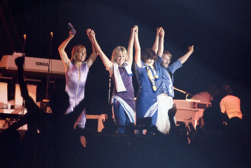 Thật tuyệt vời khi lại thấy ABBA trở lại bên nhau!