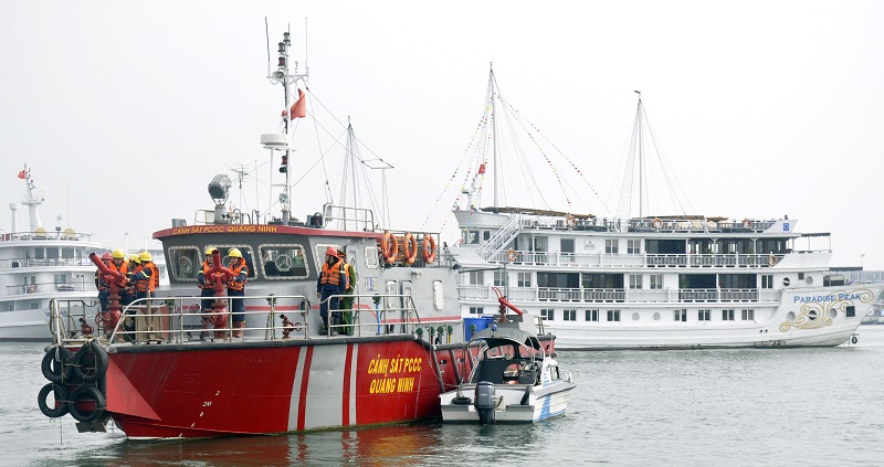 Cảnh sát PCCC tỉnh đảm bảo an toàn PCCC tại cảng tàu du lịch quốc tế Tuân Châu.