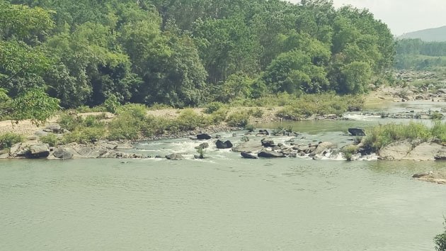 Khu vực sông Đá Giăng, nơi hai thanh niên chết đuối.
