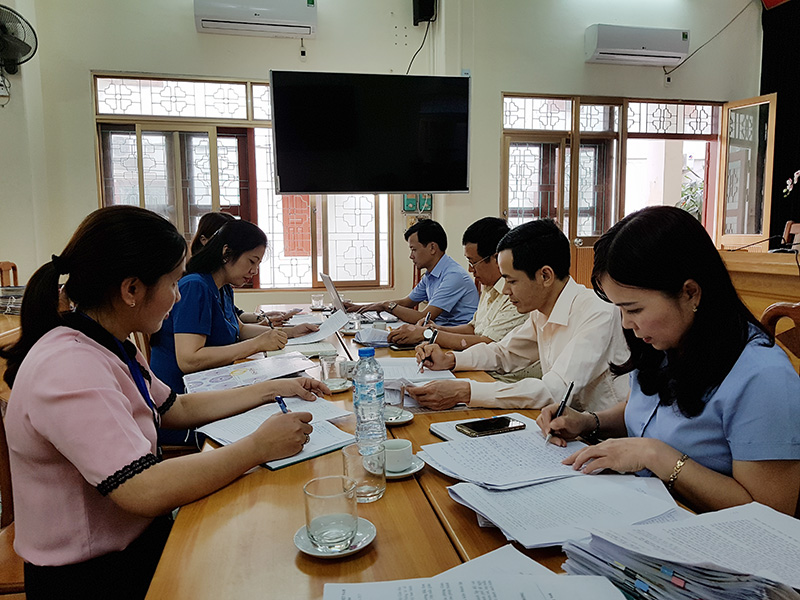 Thường trực HĐND TP Uông Bí giám sát việc thực hiện Nghị quyết HĐND thành phố của Phòng Giáo dục - Đào tạo thành phố