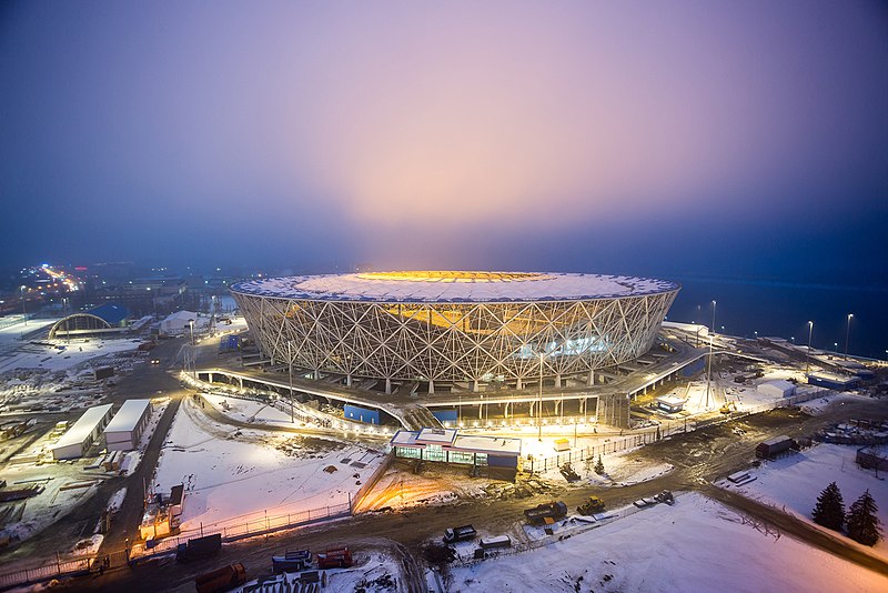 Volvograd Arena là sân vận động được xây với chủ trương tiết kiệm chi phí. Nguyên vật liệu cấu tạo nên sân bóng này đều là loại giá thành thấp. Sân có sức chứa 40 ngàn khán giả và sẽ phục vụ 4 trận đấu ở vòng bảng World Cup 2018.