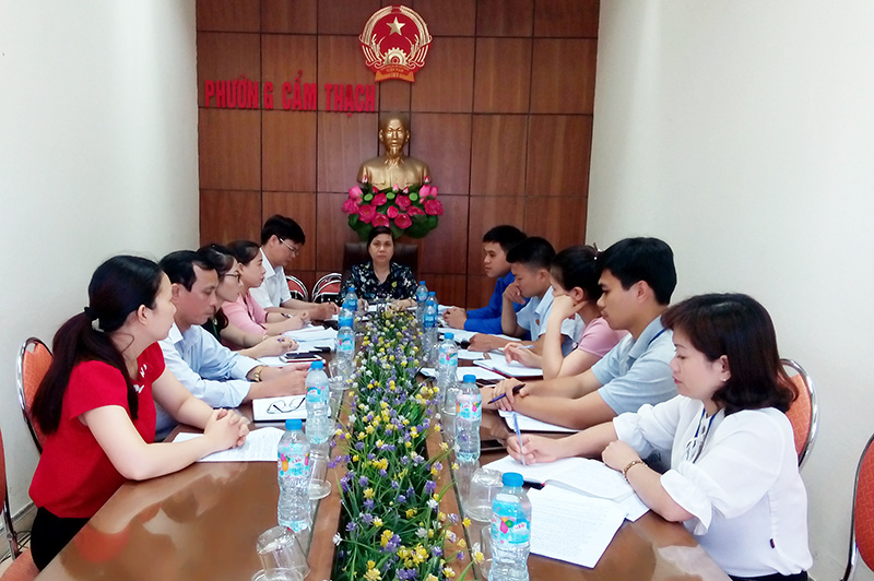 Đảng ủy phường Cẩm Thạch họp bàn giải pháp thực hiện hiệu quả chỉ thị 09