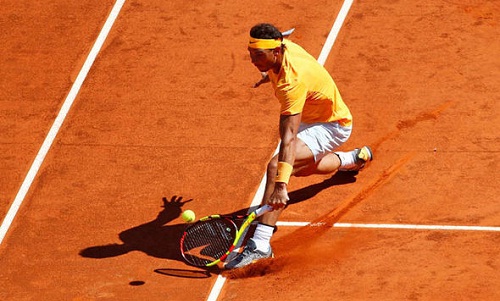 Nadal khẳng định sức mạnh trước kình địch. Ảnh: Reuters.