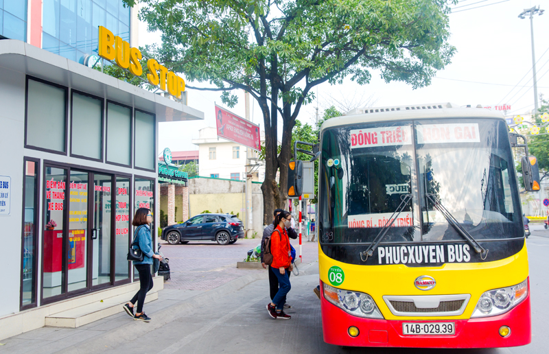 Công ty TNHH Phúc Xuyên đưa vào sử dụng hệ thống xe bus mới nhằm phục vụ tốt hơn nhu cầu đi lại của người dân trên địa bàn tỉnh