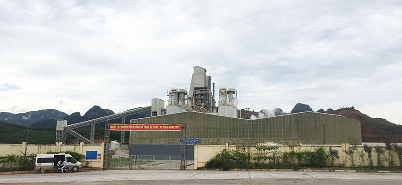 nhà máy sản xuất vôi hóa Hương Hải (xã Lê Lợi, huyện Hoành Bồ)