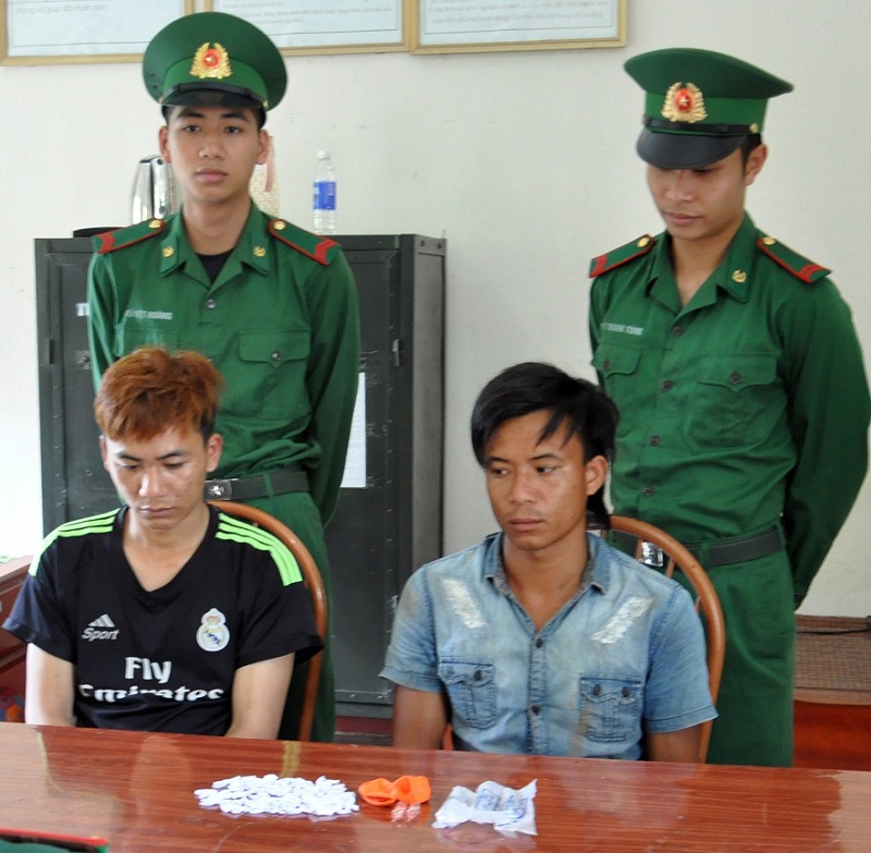 2 đối tượng cùng 175 gói ma túy do BĐBP tỉnh phát hiện, bắt giữ.