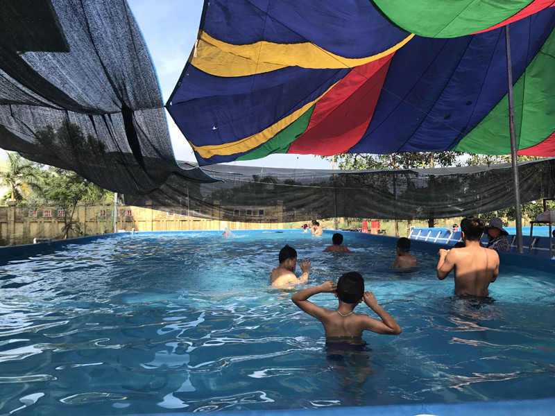Bể bơi thông minh được lắp đặt tại phường Việt Hưng (TP Hạ Long) 