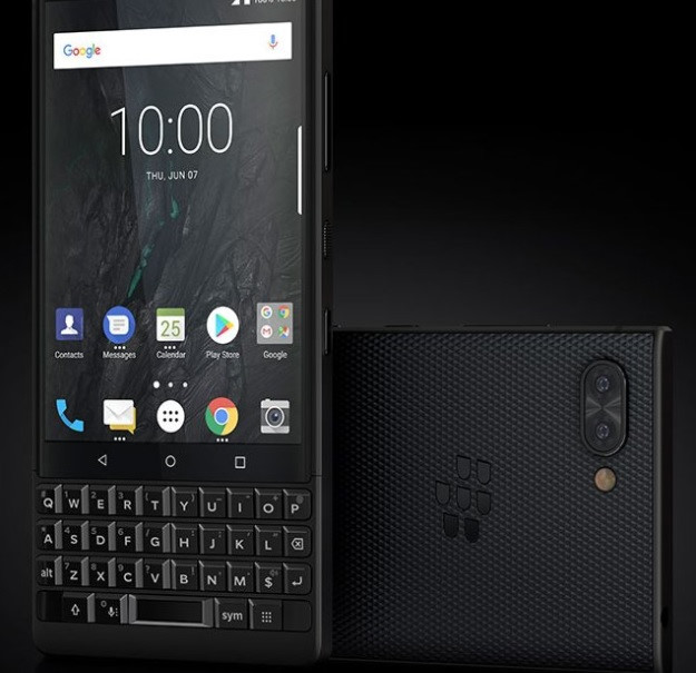 Key2 là chiếc smartphone đầu tiên của BlackBerry sở hữu camera kép. Ảnh: Evleaks.