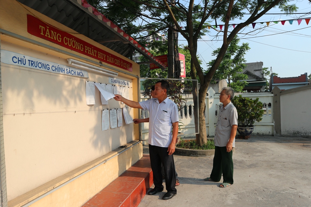 Bảng tin ở khu Vĩnh Phú (Phường Mạo Khê, TX Đông Triều) đã phát huy vai trò cung cấp thông tin nhanh chóng đến người dân