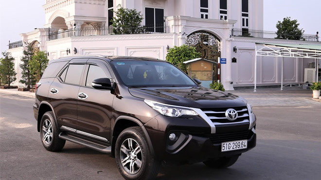 Toyota Fortuner sẽ có hàng vào cuối tháng 9. Ảnh: Thạch Lam.