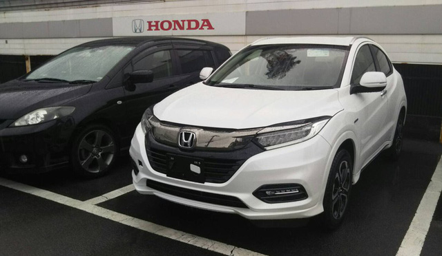 Honda HR-V (còn có tên Vezel tại Nhật) nhiều khả năng sẽ được bán tại Việt Nam trong thời gian tới.