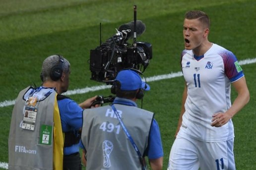 Xé lưới Argentina, Finnbogason đi vào lịch sử bóng đá Iceland