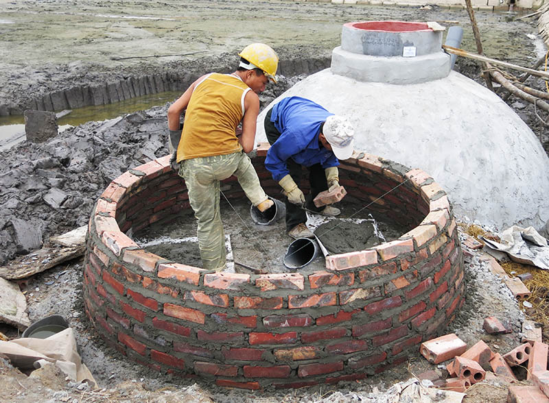 Mỗi công trình hầm bioga hiện được tỉnh hỗ trợ 5 triệu đồng