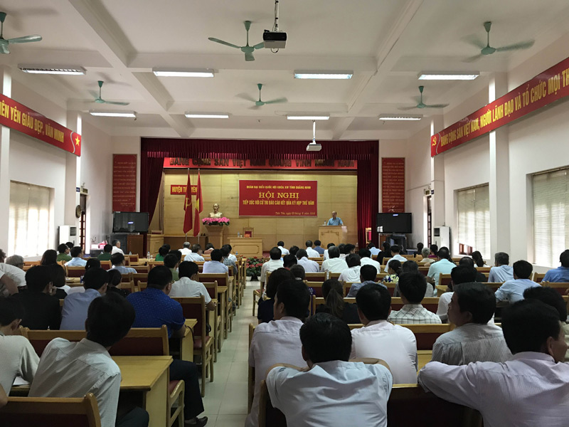 Đồng chí Lê Minh Chuẩn, ĐBQH tỉnh Quảng Ninh khóa XIV báo cáo kết quả kỳ họp 