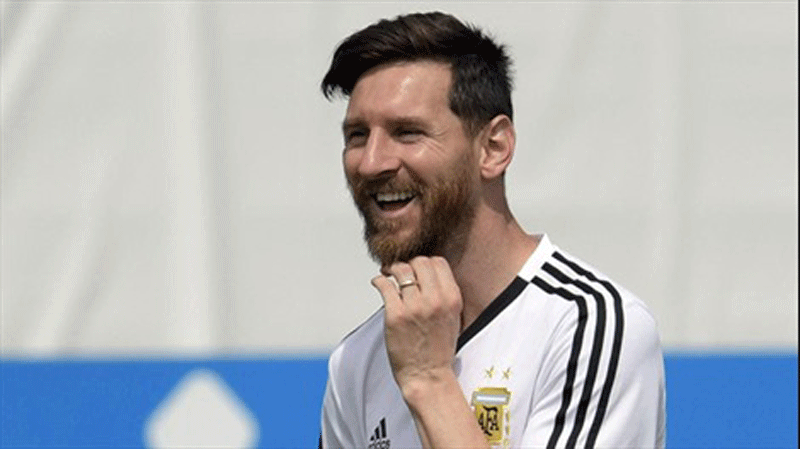 Leo Messi: "Tôi sẽ không giải nghệ chừng nào chưa vô địch thế giới với Argentina"