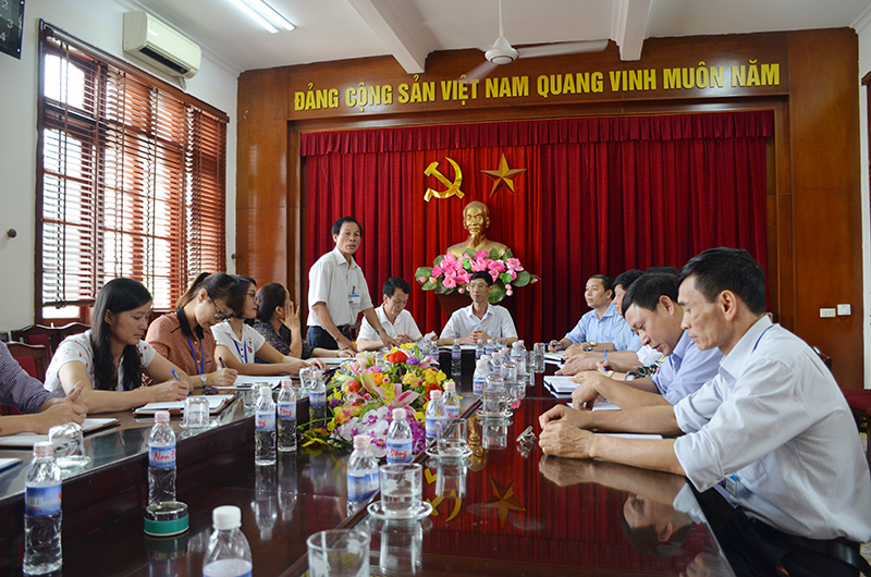 Đảng bộ phường Mạo Khê họp triển khai chủ đề công tác năm 2018 của tỉnh. Ảnh: Nguyễn Chiến