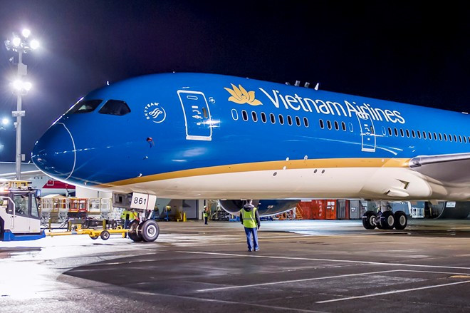 Dù bỏ phụ phí, giá vé của Vietnam Airlines vẫn tăng vì thu thêm phí mới.