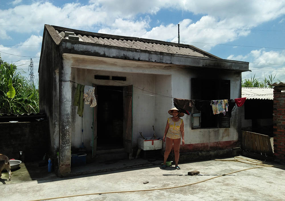Căn nhà cấp 4 của cô Nguyễn Thị Bân đã xuống cấp
