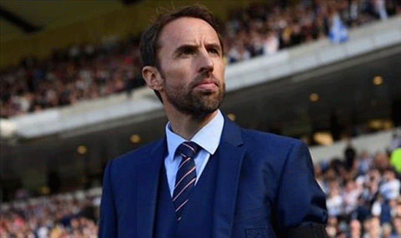 HLV Southgate: "Chúng tôi chưa sẵn sàng cho việc xách vali về nước"