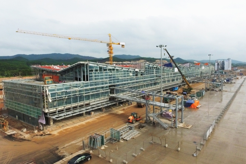 Sân bay Vân Đồn do Tập đoàn Sun Group đầu tư đang trong giai đoạn hoàn thiện dự kiến sẽ bay hiệu chỉnh trong tháng 7 này