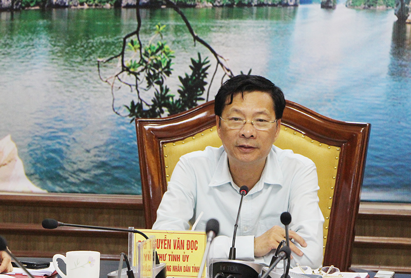 Bí thư Tỉnh ủy Nguyễn Văn Đọc phát biểu kết luận cuộc giao ban.