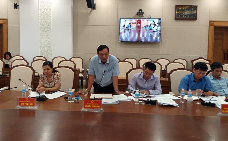 Đồng chí Nguyễn Kim Hồng, Phó Trưởng Ban Dân nguyện của Quốc hội phát biểu kết luận buổi khảo sát