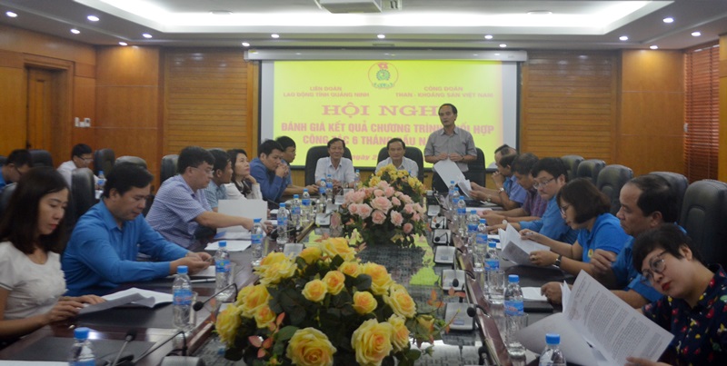 Quang cảnh tại hội nghị đánh giá kết quả chương trình phối hợp công tác 6 tháng đầu năm 2018 giữa LĐLĐ tỉnh và Công đoàn Than - Khoáng sản Việt Nam.