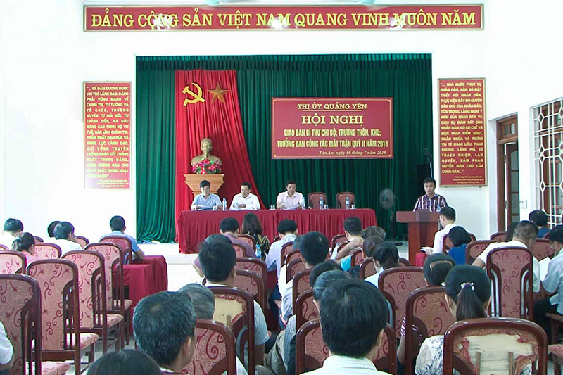  Thị ủy Quảng Yên: Giao ban với Bí thư chi bộ, Trưởng thôn, khu, Trưởng ban công tác Mặt trận quí II/ 2018 