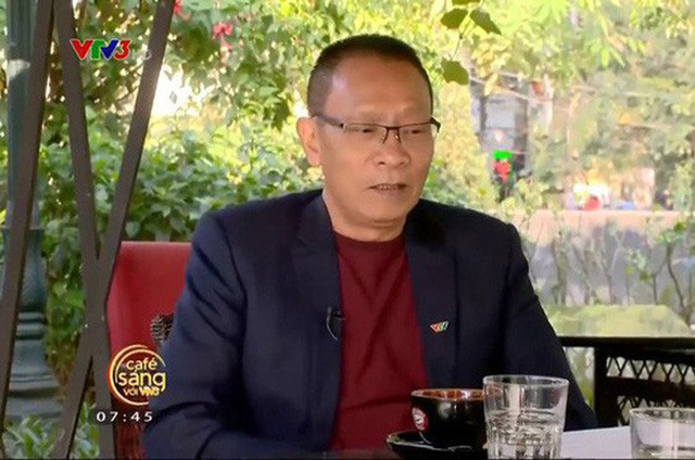 MC Lại Văn Sâm là nhân vật chính trong câu chuyện Cà phê sáng