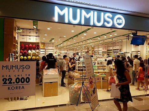 Kết quả kiểm tra tại Công ty TNHH Xuất nhập khẩu Mumuso Việt Nam cho thấy 99,3% là hàng nhập từ Trung Quốc (Ảnh: KT)