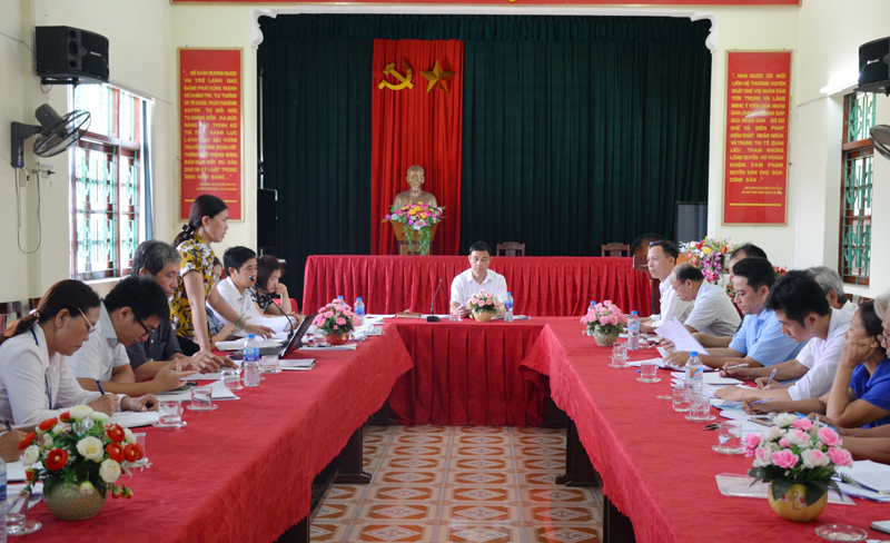 Cơ quan Tham mưu giúp việc chung khối MTTQ và các đoàn thể TX Quảng Yên giám sát việc thực hiện QĐ 217 và 218 tại phường Nam Hòa