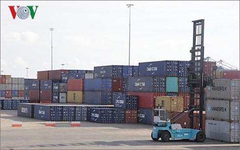 Phế liệu tồn quá 90 ngày tại cảng Hải Phòng và cảng Cát Lái (TP HCM)