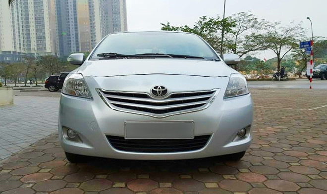 Toyota Việt Nam tiếp tục triệu hồi xe vì lỗi túi khí.